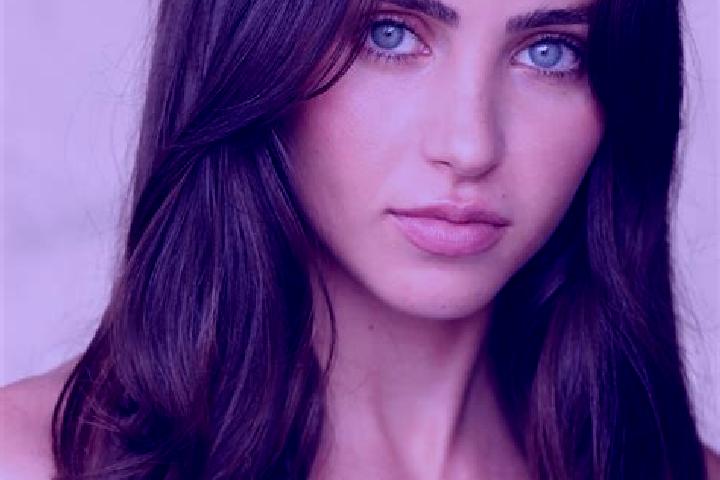 Maya, 35, a brunette hazel-eyed european companion based in Perdriel. Offering Striptease, BDSM, Erotic Massage, Overnight. Available for incall and outcall,...