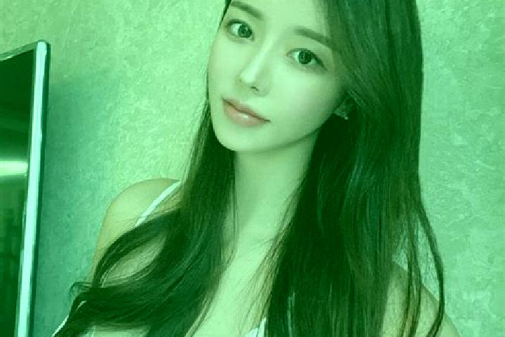 Maya, 35 — Escort in Baimaoping, China