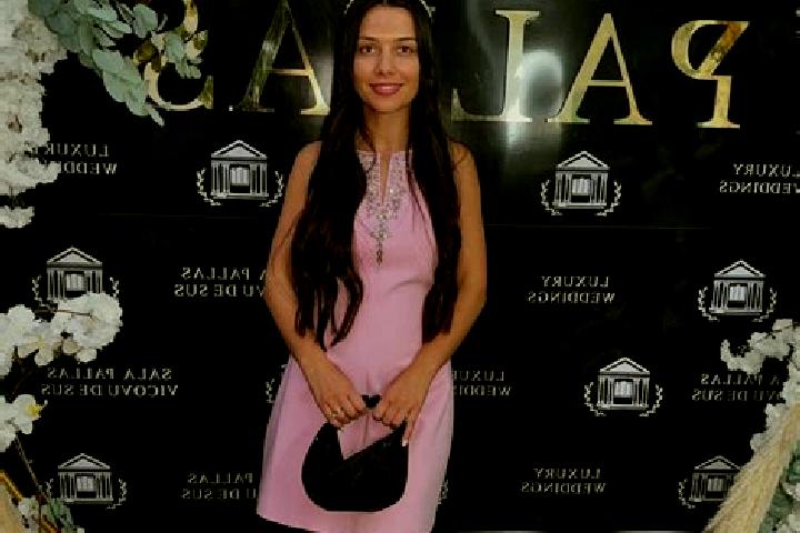 Maya, 35 — Escort in Cornea, Romania