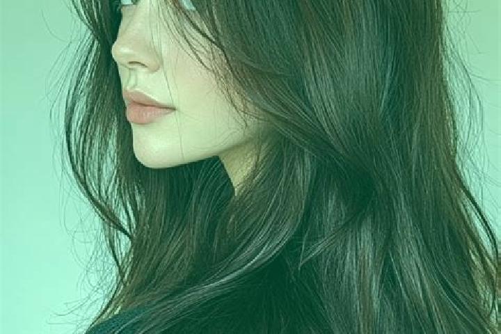 Maya, 36, a auburn brown-eyed asian companion based in Sagunto. Offering A-Level, Erotic Massage, CIM, OWO, GFE. Available for incall and outcall, day and ev...