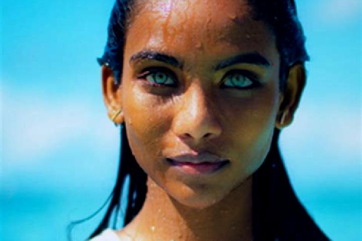 Maya, 36, a black blue-eyed indian companion based in Liljendal. Offering Erotic Massage, Party Girl, Domination. Available for incall and outcall, overnight...