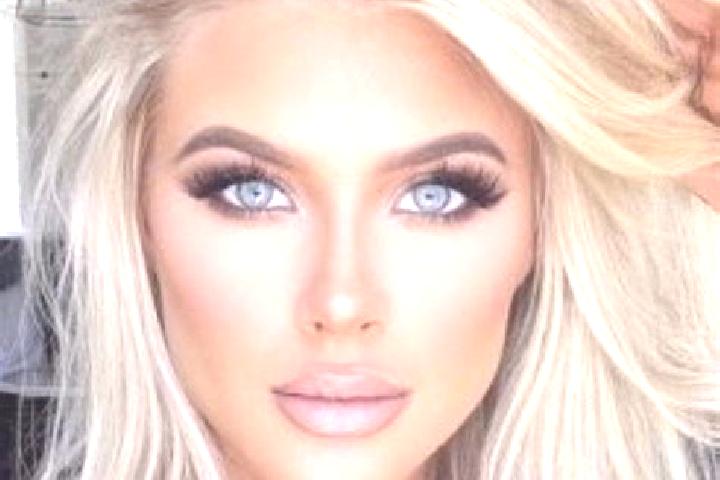 Maya, 36, a platinum blonde amber-eyed middle eastern companion based in Huilelot. Offering Party Girl, Prostate Massage, A-Level. Available for incall and o...