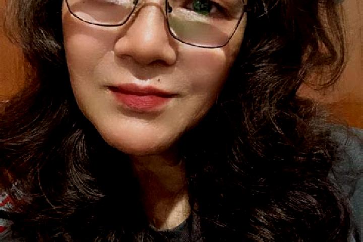 Maya, 36 — Escort in Bal-os, Philippines