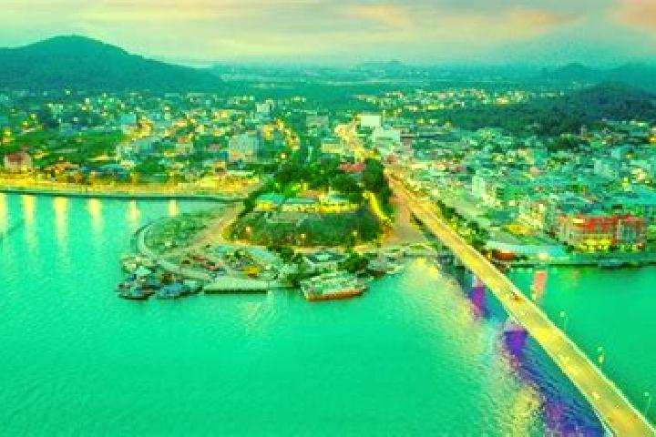 Maya, 36 — Escort in Kien Giang, Vietnam