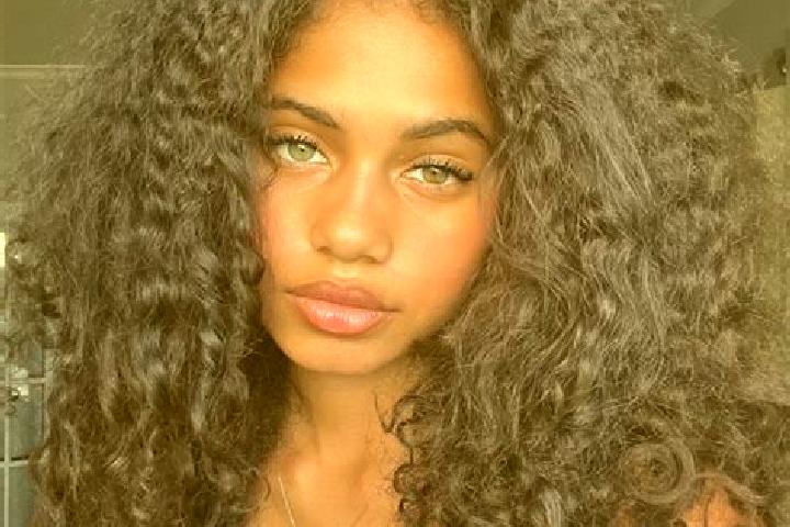 Maya, 37, a black grey-eyed ebony companion based in Paese. Offering Domination, OWO, Girlfriend Experience, Couples. Available for incall and outcall, overn...