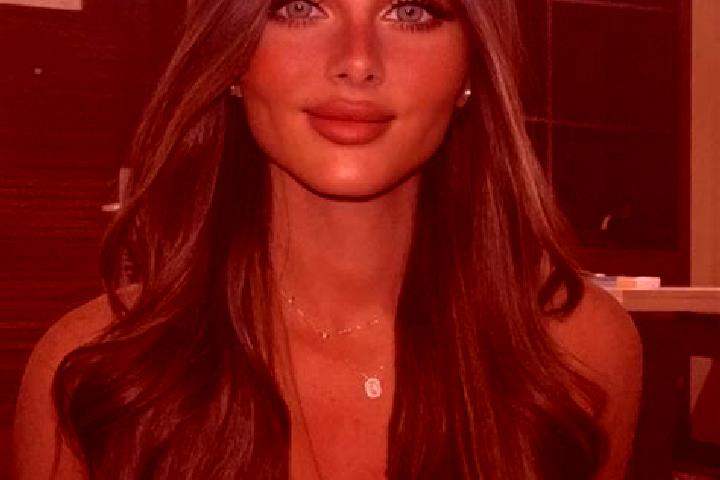 Maya, 37, a brunette dark-eyed slavic companion based in Adsubia. Offering A-Level, BDSM, Dinner Date. Available for incall and outcall, overnight bookings a...