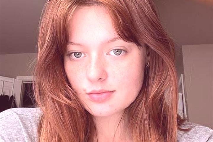 Maya, 37, a brunette grey-eyed european companion based in Praso. Offering Massage, Dinner Date, Striptease. Available for incall and outcall, day and evenin...