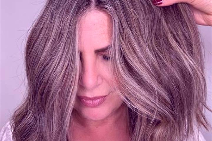 Maya, 37, a dark blonde grey-eyed indian companion based in Tatulesti. Offering CIM, Duos, Striptease, Couples. Available for incall and outcall, day and eve...