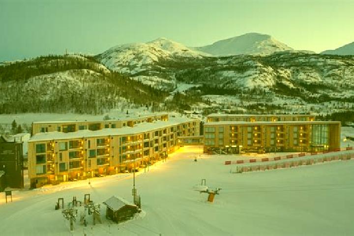 Maya, 37 — Escort in Hemsedal, Norway