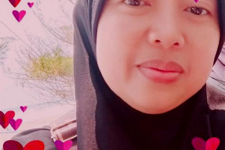 Maya, 37 — Escort in Karanggayam, Indonesia
