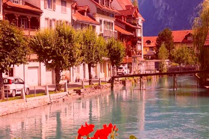 Maya, 37 — Escort in Pery, Switzerland
