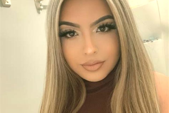 Maya, 38, a blonde amber-eyed latina companion based in Let Khaik. Offering BDSM, Couples, Overnight. Available for incall and outcall, day and evening dates.