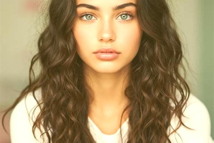 Maya, 38, a brunette grey-eyed mediterranean companion based in San Jeronimo Coaltepec. Offering Prostate Massage, Massage, Erotic Massage. Available for inc...