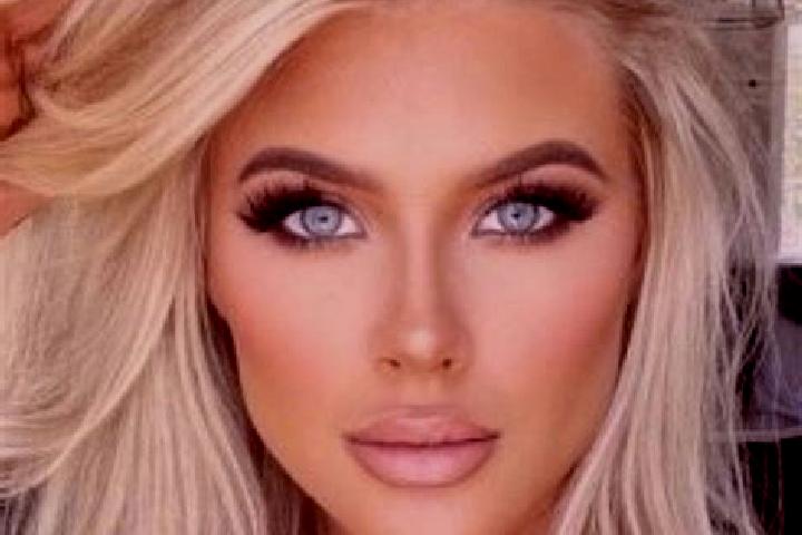Maya, 38, a platinum blonde grey-eyed mixed companion based in Yaykin. Offering Dinner Date, BDSM, Massage, 69. Available for incall and outcall, day and eve...
