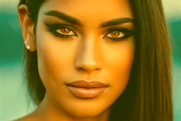 Maya, 38, a red grey-eyed latina companion based in Juzgara. Offering Massage, Party Girl, Travel Companion, CIM, A-Level. Available for incall and outcall, ...