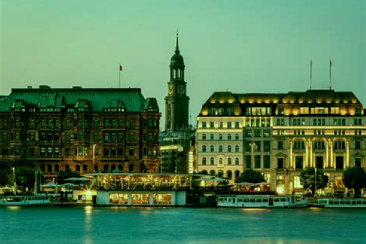 Maya, 38 — Escort in Allerum, Sweden