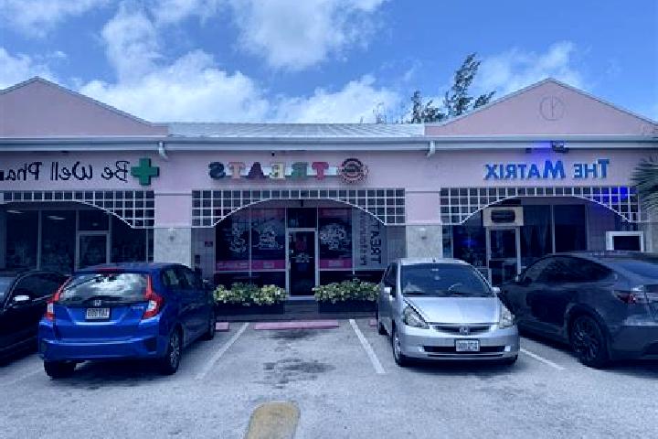 Maya, 38 — Escort in Dusty Place, Cayman Islands
