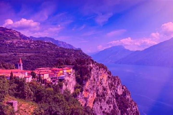 Maya, 38 — Escort in Gargnano, Italy