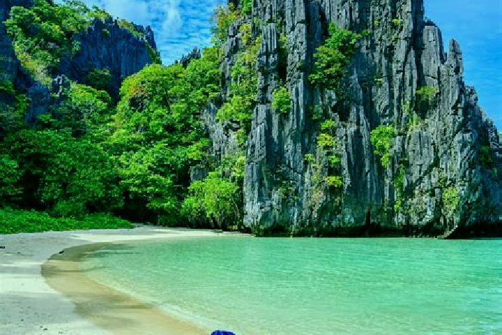 Maya, 38 — Escort in Gibong, Philippines