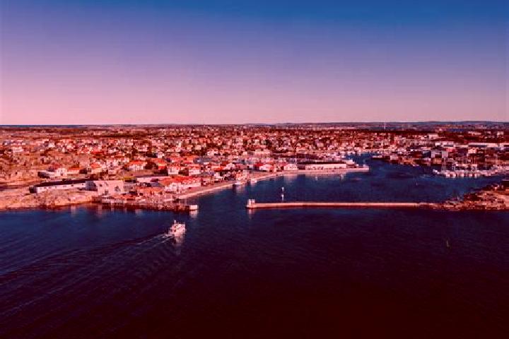 Maya, 38 — Escort in Lysekil, Sweden