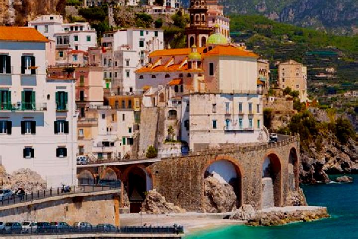 Maya, 38 — Escort in Marcheno, Italy