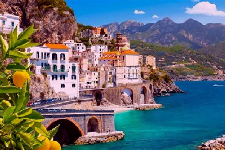 Maya, 38 — Escort in Piano di Sorrento, Italy