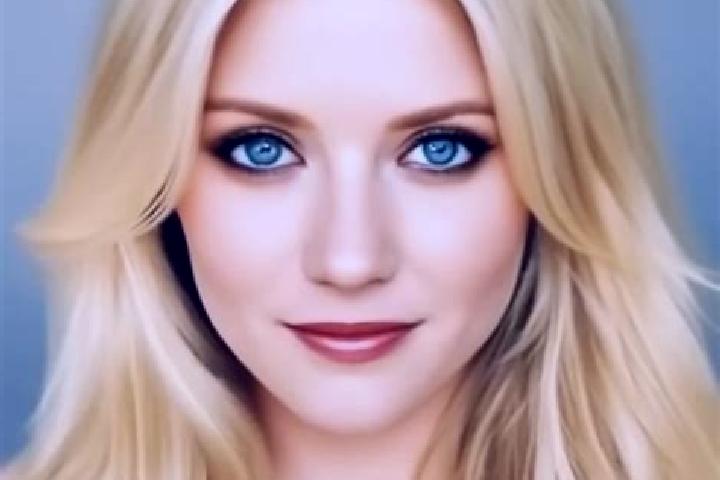 Maya, 39, a blonde amber-eyed caucasian companion based in Bantarmangu. Offering A-Level, Tantra, BDSM, GFE. Available for incall and outcall, overnight book...