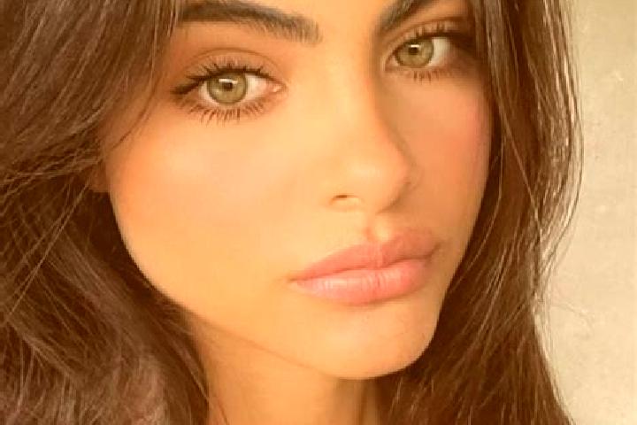 Maya, 39, a brunette brown-eyed indian companion based in Volodarskoye. Offering Tantra, Dinner Date, OWO. Available for incall and outcall, overnight bookin...
