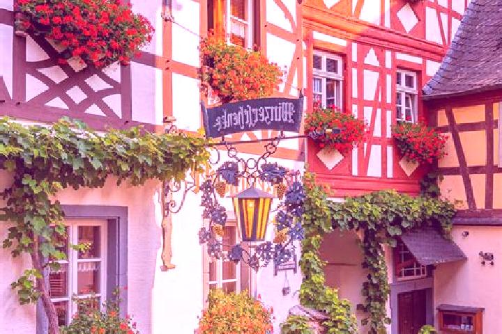 Maya, 39 — Escort in Fehrenwohld, Germany