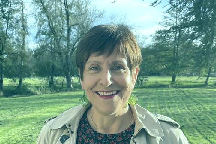 Maya, 39 — Escort in Nazelles-Negron, France