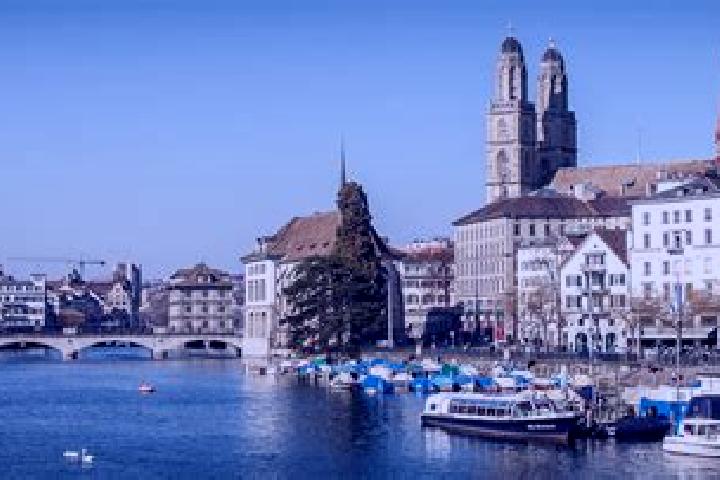 Maya, 39 — Escort in Zuerich (Kreis 12) / Saatlen, Switzerland