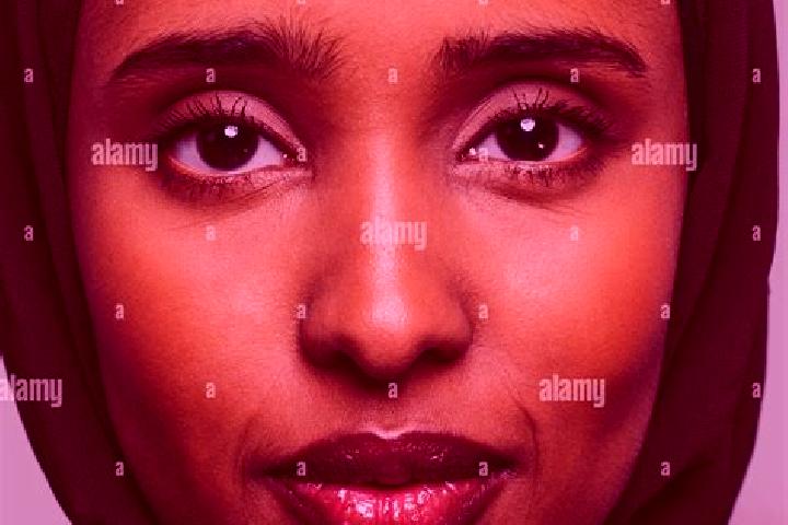 Mia, 20, a black dark-eyed middle eastern companion based in Cigir. Offering Domination, 69, GFE. Available for incall and outcall, day and evening dates.