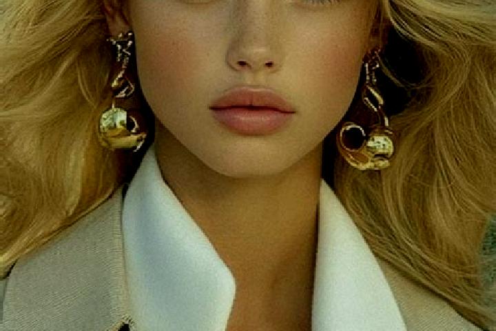 Mia, 20, a blonde grey-eyed latina companion based in Ciurestii Noi. Offering Roleplay, Travel Companion, Dinner Date. Available for incall and outcall, day ...