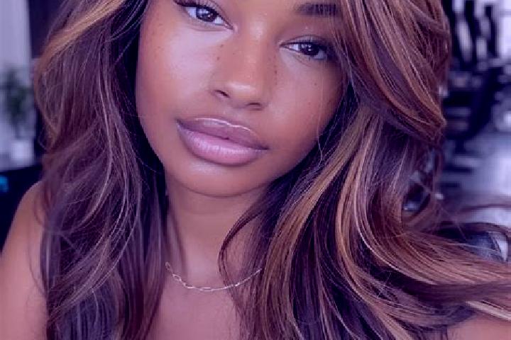 Mia, 20, a dark blonde dark-eyed mixed companion based in Jeanmenil. Offering Fetish, Domination, Travel Companion, Party Girl. Available for incall and outc...