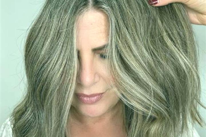 Mia, 20, a dark blonde grey-eyed indian companion based in Mohammadan. Offering Overnight, Duos, Roleplay, Deep French Kissing. Available for incall and outc...