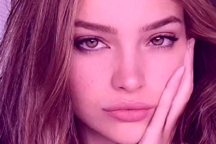 Mia, 20, a dark blonde hazel-eyed latina companion based in Borovlyany. Offering Party Girl, Deep French Kissing, Tantra, Roleplay. Available for incall and ...