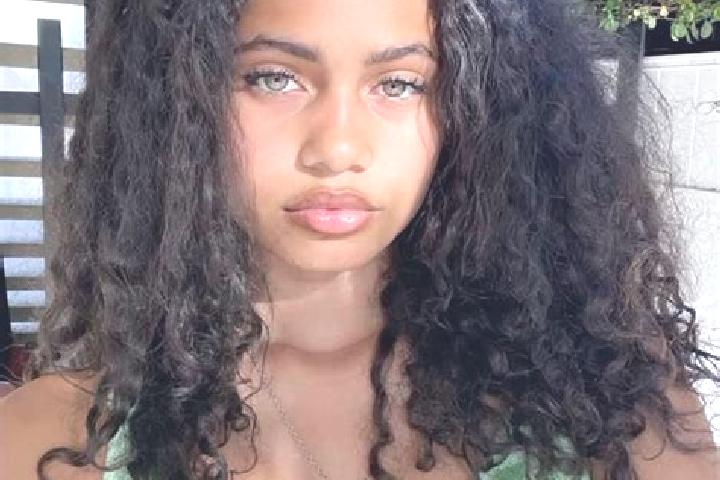 Mia, 20, a red green-eyed mixed companion based in Gantofta. Offering Erotic Massage, 69, Fetish. Available for incall and outcall, overnight bookings availa...