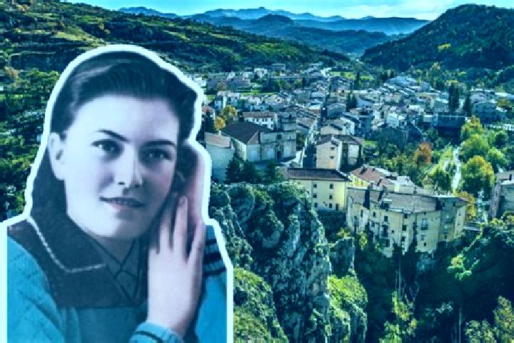Mia, 20 — Escort in Alfedena, Italy