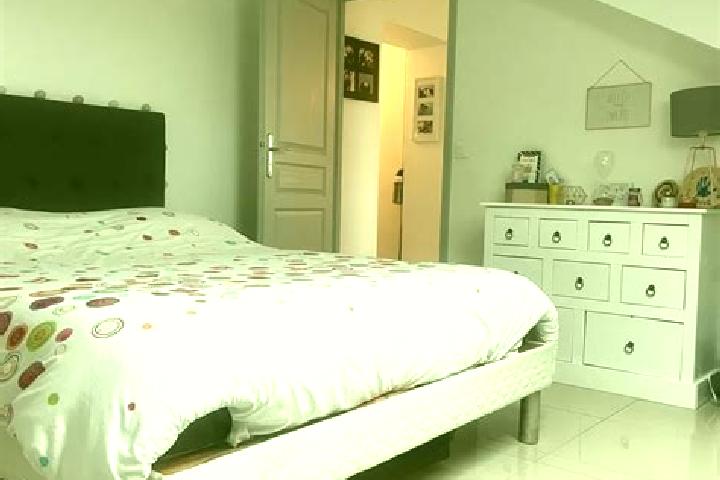 Mia, 20 — Escort in Boissy-Mauvoisin, France