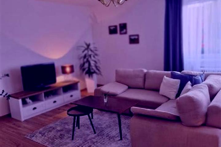 Mia, 20 — Escort in Bystre, Czech Republic