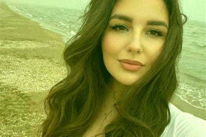 Mia, 20 — Escort in Huby, Poland