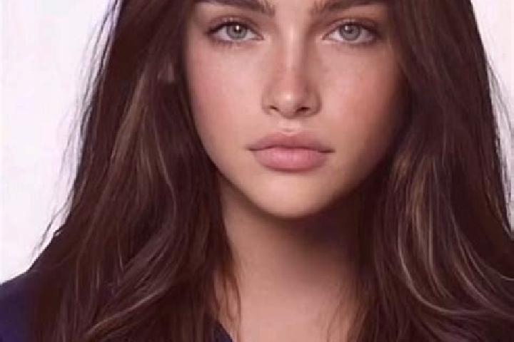 Mia, 21, a brunette blue-eyed caucasian companion based in Suan. Offering Prostate Massage, Couples, Tantra, Dinner Date. Available for incall and outcall, o...