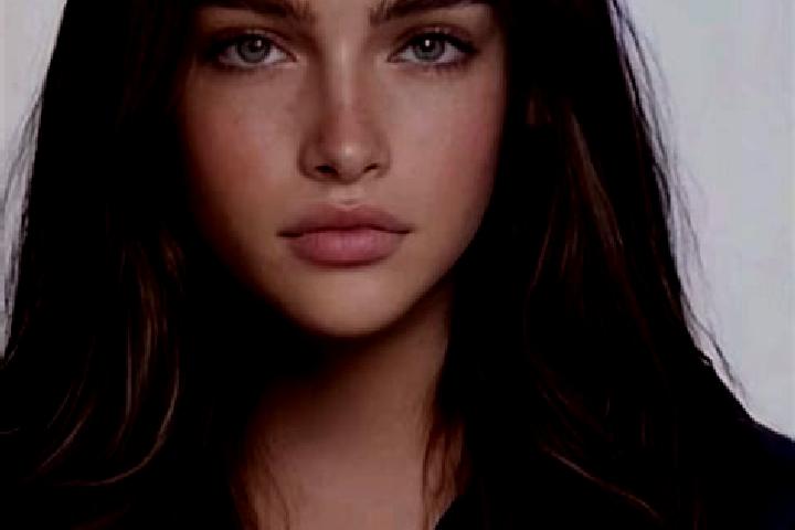 Mia, 21, a brunette blue-eyed middle eastern companion based in Surberg. Offering Deep French Kissing, 69, Dinner Date, Travel Companion, Roleplay. Available...