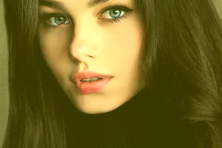Mia, 21, a brunette dark-eyed mediterranean companion based in Nussdorf am Attersee. Offering A-Level, Fetish, Travel Companion, Prostate Massage. Available ...