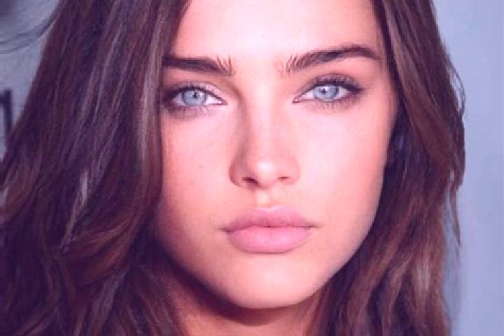 Mia, 21, a brunette dark-eyed slavic companion based in Ponte Alta do Norte. Offering BDSM, Striptease, GFE. Available for incall and outcall, overnight book...