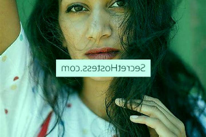 Mia, 21, a red grey-eyed indian companion based in Hart. Offering Erotic Massage, Travel Companion, Striptease. Available for incall and outcall, day and eve...