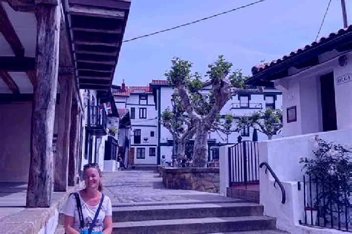 Mia, 21 — Escort in Algorta, Spain