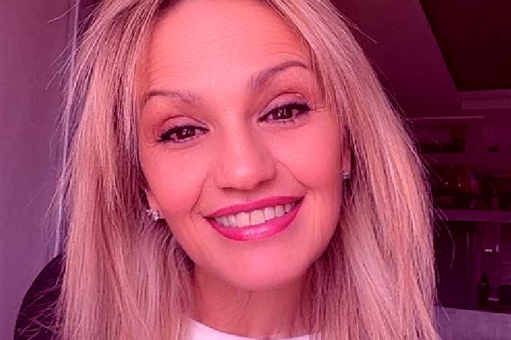 Mia, 21 — Escort in Asmadere, Turkey