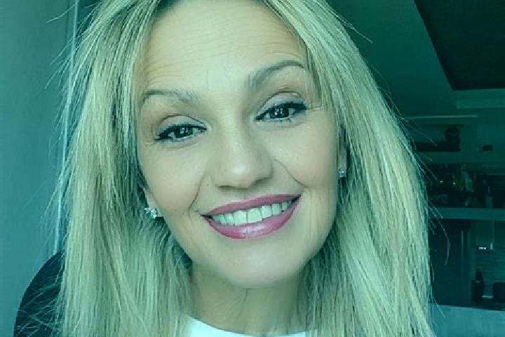 Mia, 21 — Escort in Bolognano-Vignole, Italy