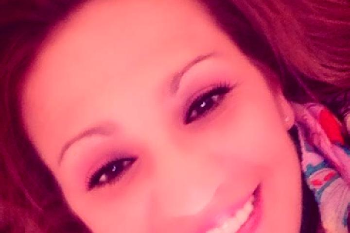 Mia, 21 — Escort in Canterbury, United States